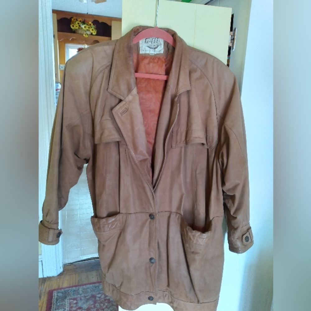 Leather coat from the 90s
